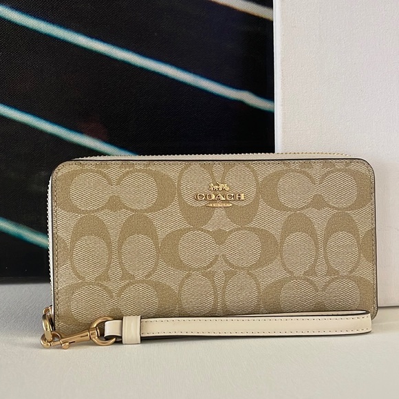 Coach Long Zip Around Wallet In Signature Canvas - Picture 4 of 9